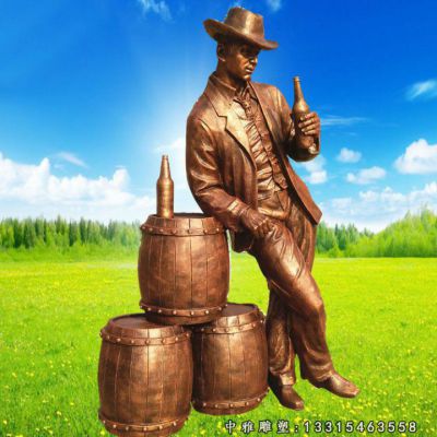 铜雕喝酒人物摆件