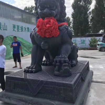 门口狮子铜雕塑