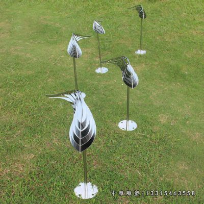 不锈钢别墅鱼雕塑