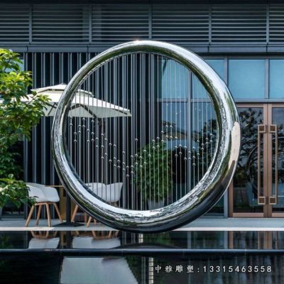 不锈钢圆环雕塑