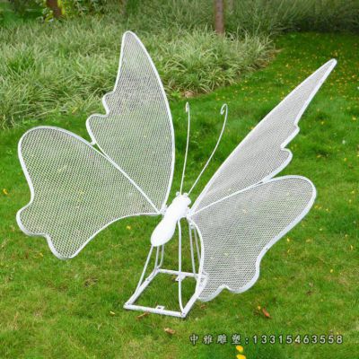 草坪蝴蝶不锈钢雕塑