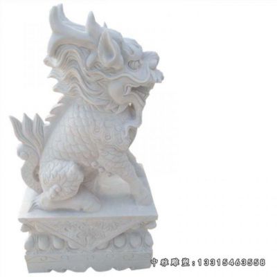 汉白玉石雕麒麟