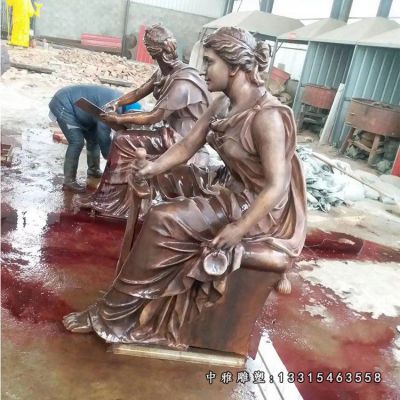 铜雕公园西方人物