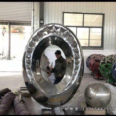 广场齿轮不锈钢摆件