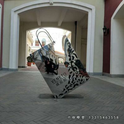 不锈钢商场购物袋雕塑