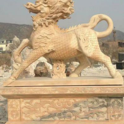 石雕祥瑞麒麟