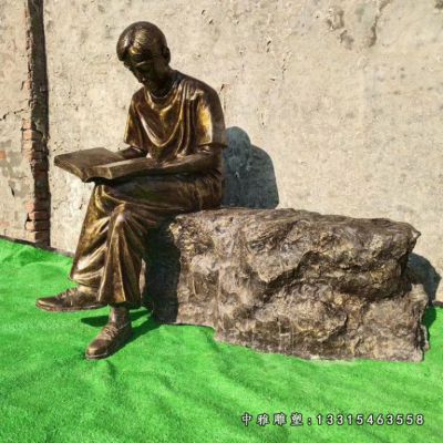 读书铜雕人物