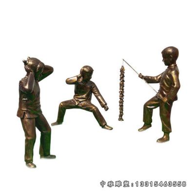 铜雕放鞭炮儿童