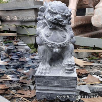 狮子动物石雕