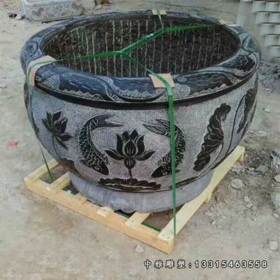 圆形石雕水缸