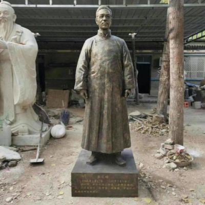 校园铜雕蔡元培