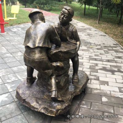 铜雕掰手腕儿童