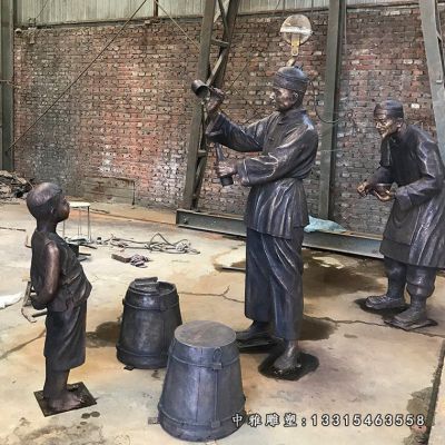 铜雕商业街打油人物