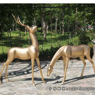 草原小鹿铜雕
