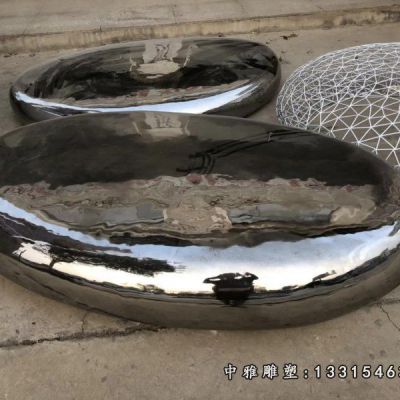 不锈钢镜面鹅卵石雕塑