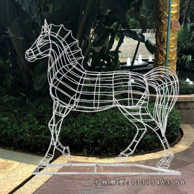 草原马不锈钢雕塑