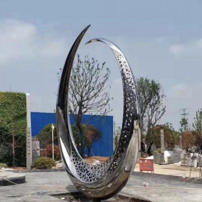 不锈钢公园月亮雕塑