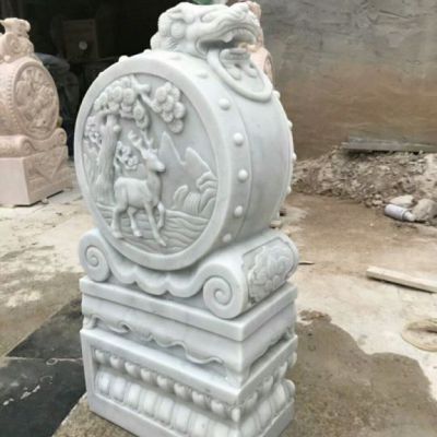 石雕动物抱鼓石摆件