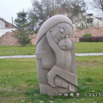 广场抽象人物石雕