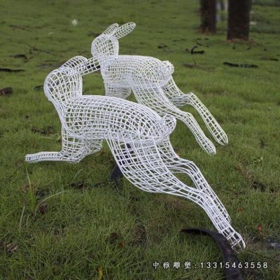 草地兔子不锈钢雕塑