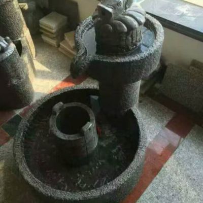 石雕庭院流水池