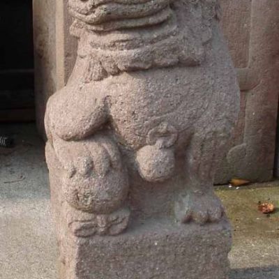 动物石雕狮子