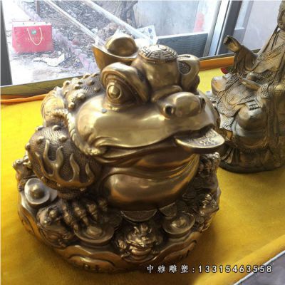 铜雕动物金蟾