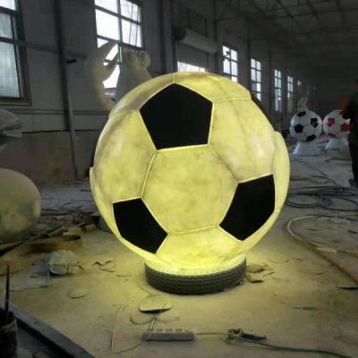 足球不锈钢雕塑