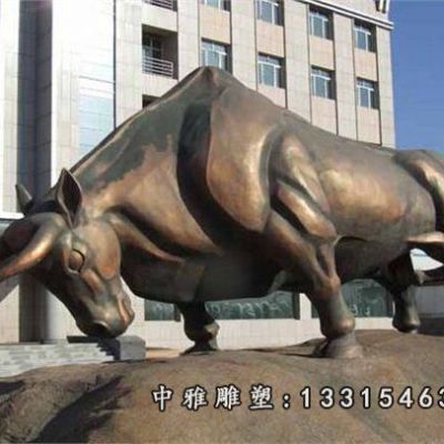 广场牛铜雕雕塑