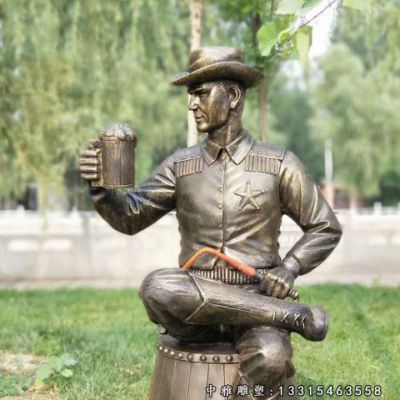 户外铜雕喝酒人物