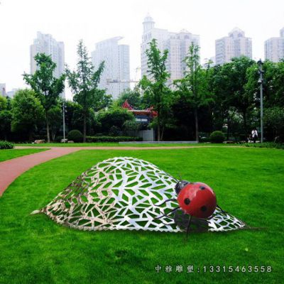 不锈钢瓢虫动物雕塑