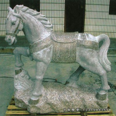 石雕广场骏马