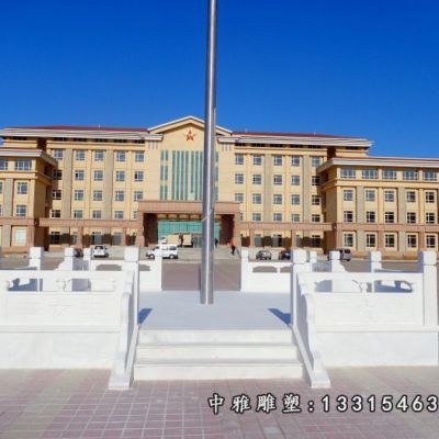 石雕广场升旗台