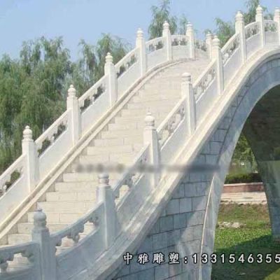 公园石桥景观雕塑