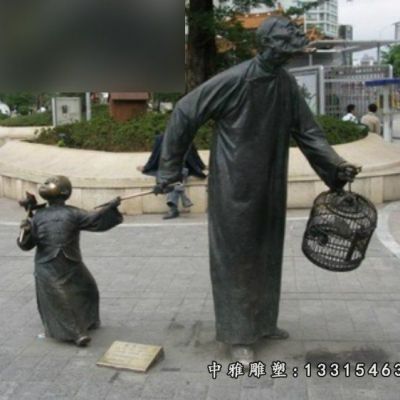 铜雕公园遛鸟人物