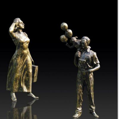 商场铜雕购物人物