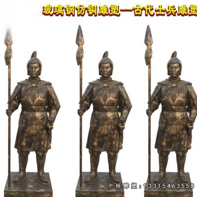 广场铜雕士兵