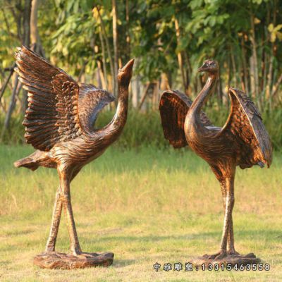 园林仙鹤铜雕