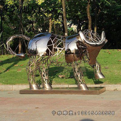 不锈钢动物牛雕塑