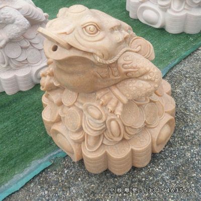 晚霞红金蟾石雕