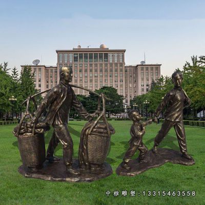 铜雕步行街搬运工