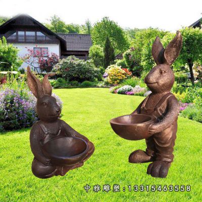 卡通铜雕兔子雕塑