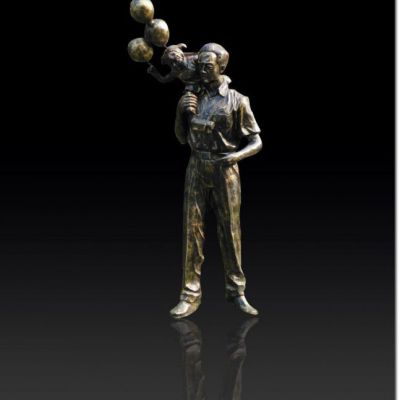 铜雕商场购物人物雕塑