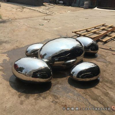 广场不锈钢鹅卵石雕塑