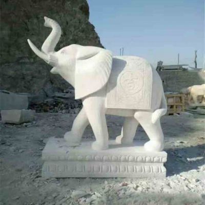 石雕卷鼻大象