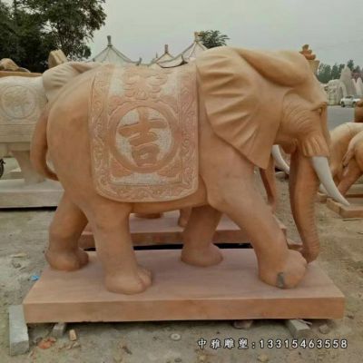 动物石雕大象