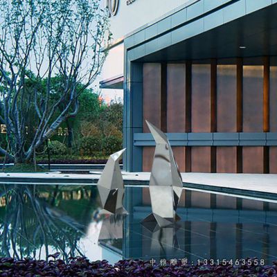 不锈钢抽象企鹅