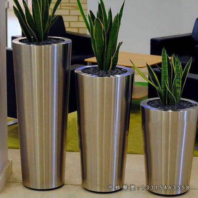 广场不锈钢花瓶雕塑
