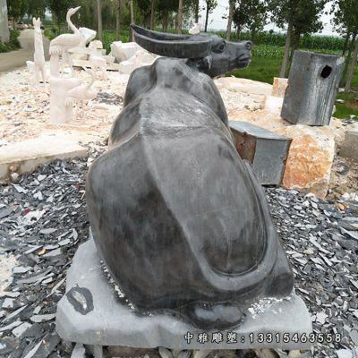 田园石雕牛雕塑