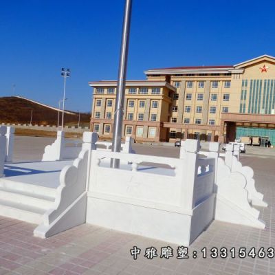 校园石雕升旗台